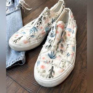 BLOWFISH Malibu Maureen Cactus Floral Shoes Size 7.5